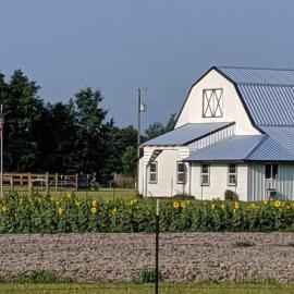 Bunkhouse Farm Stay, viešbutis mieste Fort White