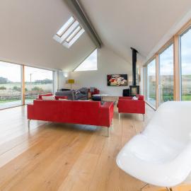 The Den, Architect Designed Barn, Beautiful Location