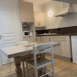 Appartement proche Annecy et Aix les bains, hotel em Rumilly