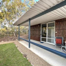 Kangaroo Kabin - Entire cabin, 5mins to the beach, hotel in Agnes Water