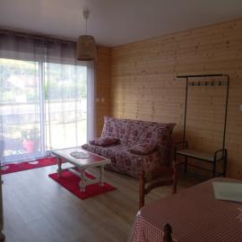 MAISON OSSATURE BOIS, hotell i La Bourboule