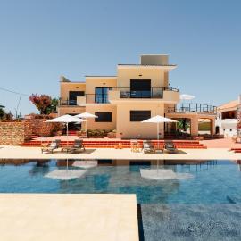 VILLA DOS R'S, ξενοδοχείο σε Avis