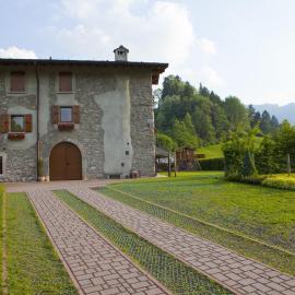 Cottage Casa Felice, hotel in Clusone