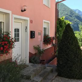 Apartma Kresnička, hotel a Kobarid