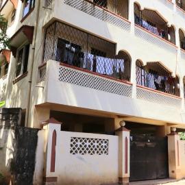 FLORENCE APARTMENTS B, hotel in Mtwapa