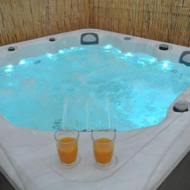 House Aggeliki Private Hot Tub-Jacuzzi