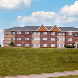 MainStay Suites Dubuque at Hwy 20, hotel en Dubuque