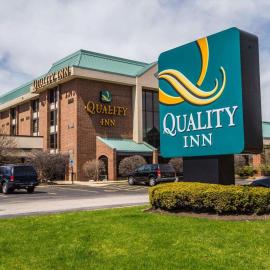 Quality Inn Schaumburg - Chicago near the Mall, hotel i Schaumburg