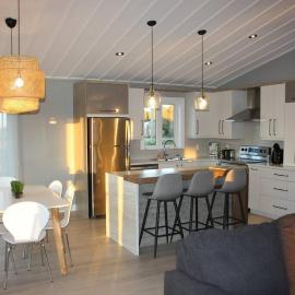 Luxueux chalet sur la plage - Baie des Chaleurs, hotel sa Caraquet