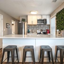 Heart of Westport 1BR, hotel in Kansas City