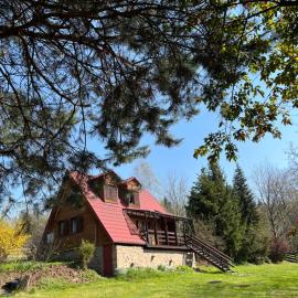 Izdebka na Podchybiu, hotel in Izdebnik
