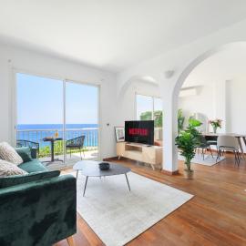 Proche Monaco, vue mer et accès à la plage, hótel í Cap d'Ail