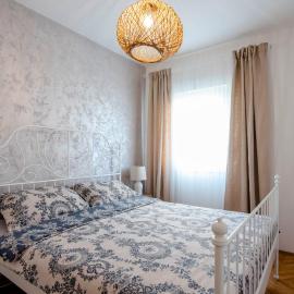 Apartman Karla, hotel in Sinj