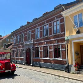 Villa Brigitta, havsnära boende mittemot Klostret i Ystad centrum, hotel Ystadban