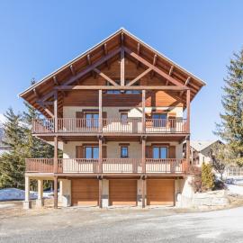 Chalet Clos Gauthier, hotel in La Salle-les-Alpes
