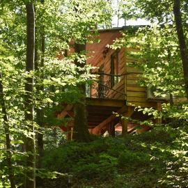 La cabane aux écureuils, khách sạn ở Philippeville
