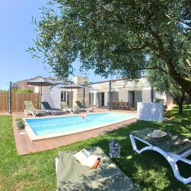 Villa Fjaka