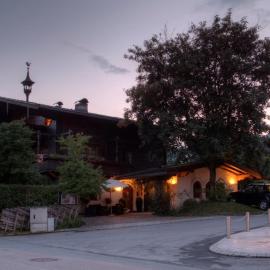 Appartement Pension Bäckenhäusl FERIENWOHNUNGEN Chalets Hütten Komfortzimmer, hotel Uttendorfban