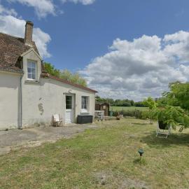 Cozy Perche - Maison avec jardin、Cour-Maugis-sur-Huisneのホテル
