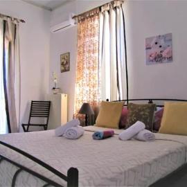 Toula's Garden-View Apartment 3, hotel en Moudhros