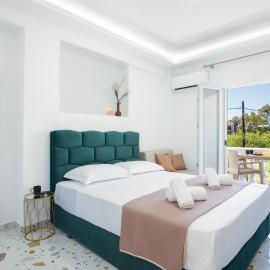 Anais Luxury Living - Green by CorfuEscapes، فندق في ماراثياس