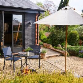 The Tiny House, hotel in Shootend