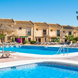 Ramada Hotel & Suites by Wyndham Costa del Sol, khách sạn ở Fuengirola