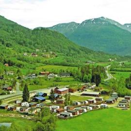 Midttun Camping og Feriehytter, khách sạn ở Vossestrand
