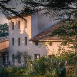 Commanderie de Peyrassol- Bastide de La Rouvière – hotel w mieście Flassans-sur-Issole