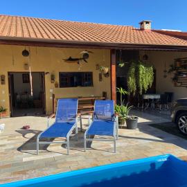 casa 300 mts da praia, ξενοδοχείο σε Juquei