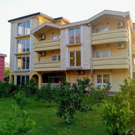 Apartments Old Olive