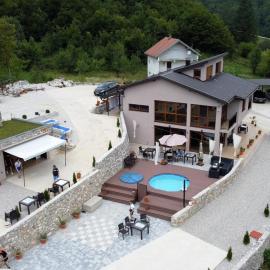 Josanica Bed&Breakfast, hotel en Konjic
