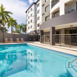 Courtyard by Marriott Miami at Dolphin Mall、マイアミのホテル