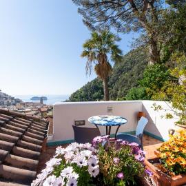 Hotel Villa Annalara charme and relax, хотел в Амалфи