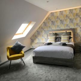Sunset Studio Apartments, hotel in Aberaeron