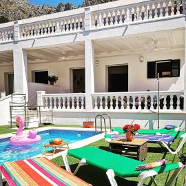 Casa Hokie, hotel in Colonia de Sant Pere