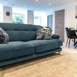2-Bedroom Contractor Stay - Gated Parking & Fast WiFi