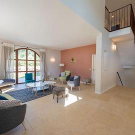 Villa les Tarentes : pool and sea view