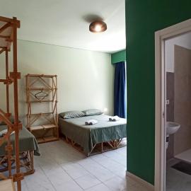 Viesnīca Casa Base Bari