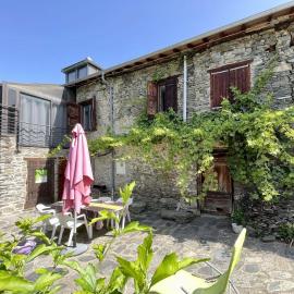 La Treille, hotel di Tignac