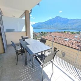 Immobillario - Lakes Dream, Hotel in Domaso