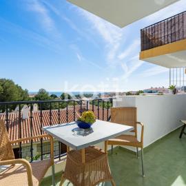 Koti Rentals - Lovely Loft Swim Pool Sea Views