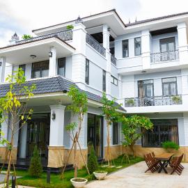 VILLA PARK, hotel in Kinh Dinh