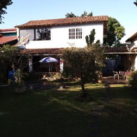 Casa de Praia em Jaconé - Centro de Jacone - Comércios e Mercado!, hotel em Jaconé