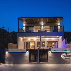 Pearle Suites and Villa Tinos, hotel din Tinos