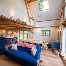 Foxglove Barn - Rurally located 3 bed equestrian paradise, hotel in Aylesbury