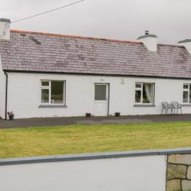 Maghera Caves Cottage, hotel in Ardara