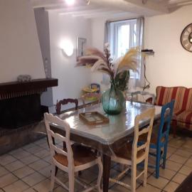 Maison chaleureuse avec cheminée des coudrais