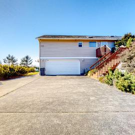 La Cana Street Leisure - Main Home, hotel in Coupeville