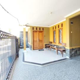 Guesthouse Hannia、Sumberのホテル